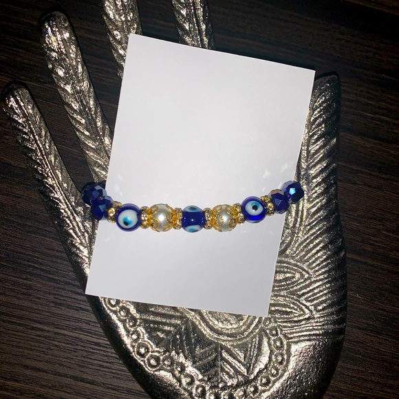 Purple bead evil eye bracelet - Picture 4 of 4